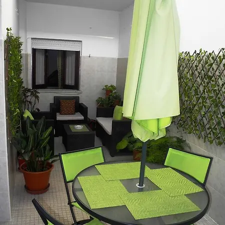 Oliveira Apartamento Lagos