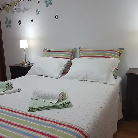 Apartment Oliveira *